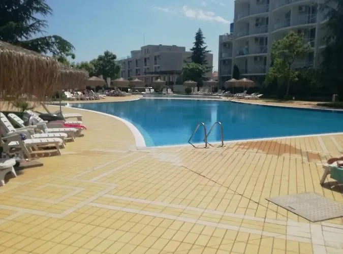 Atlantis D111 Apartment